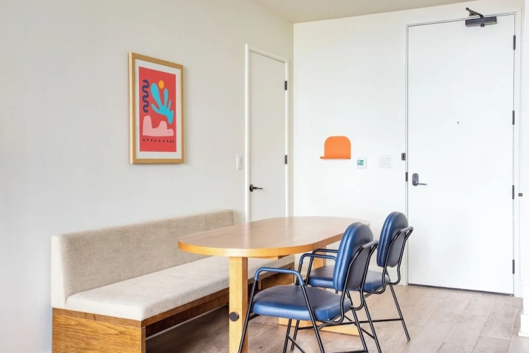 1 Bedroom Apartment
