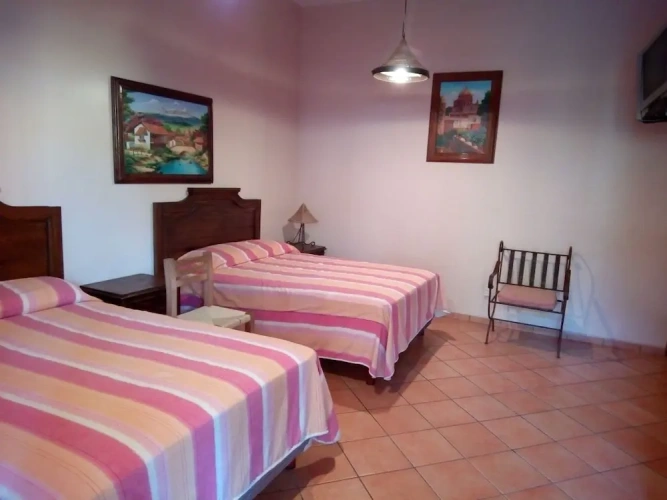 Classic Quadruple room
