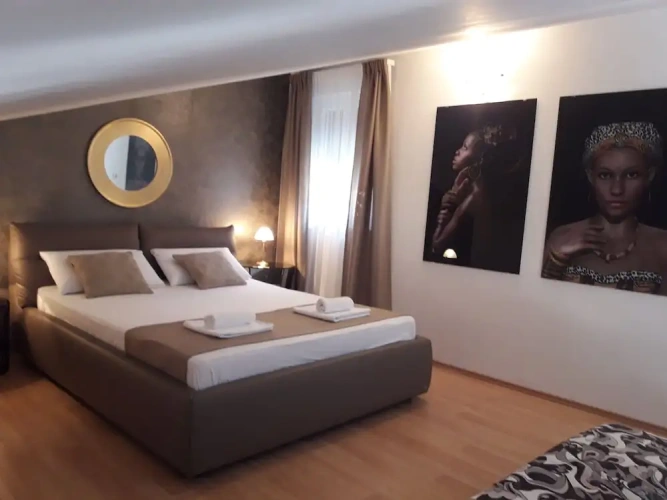 2 Bedrooms Apartment with balcony and with sea view