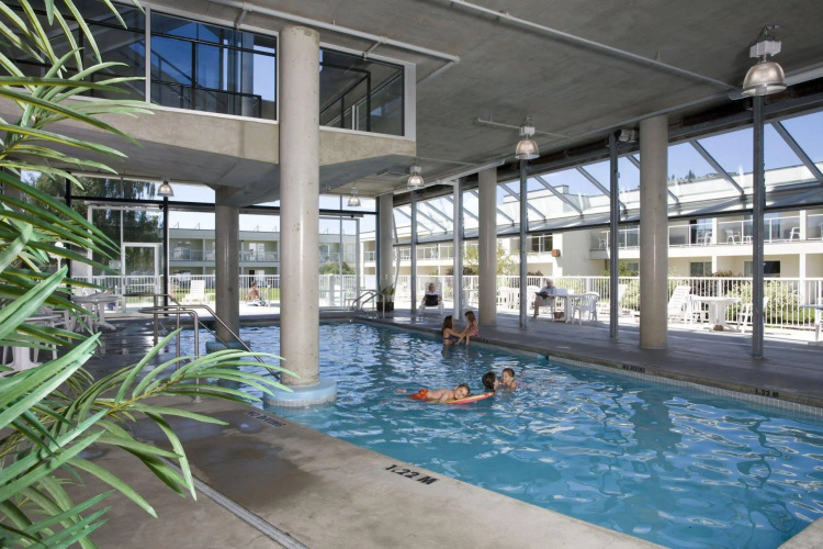 Best Western Plus Kelowna Hotel & Suites photo 15