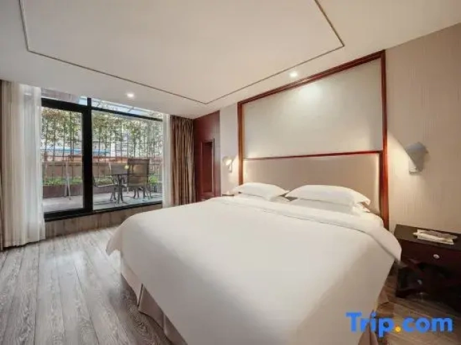 Premier Double Suite