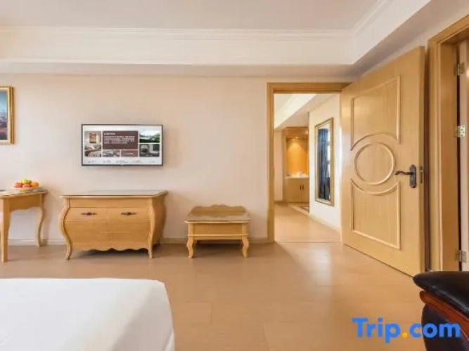 Deluxe Double Suite