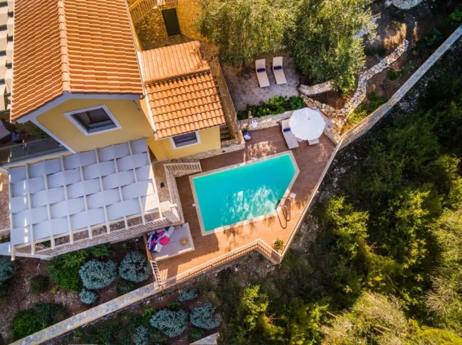 Villa with sea view
