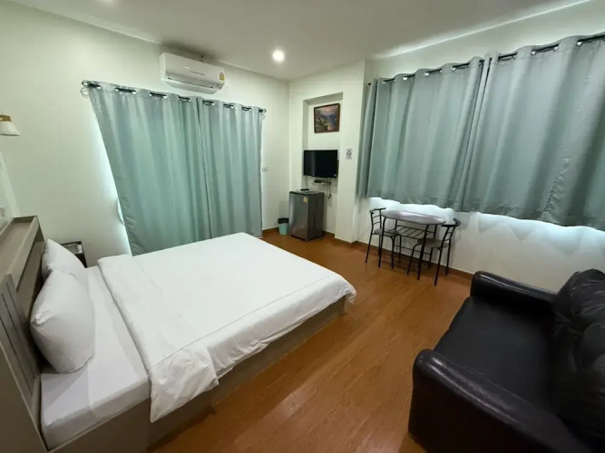 The Burapa Rooms