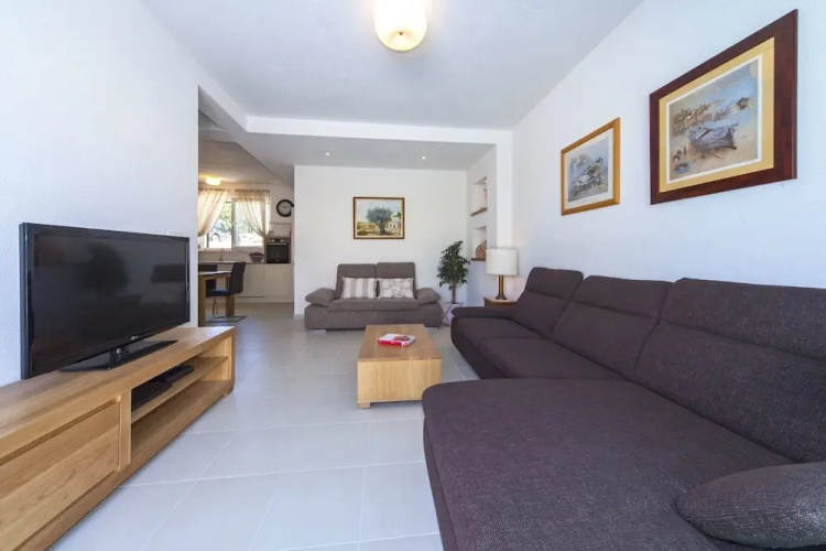 Modern Villa in Povlja With Pool
