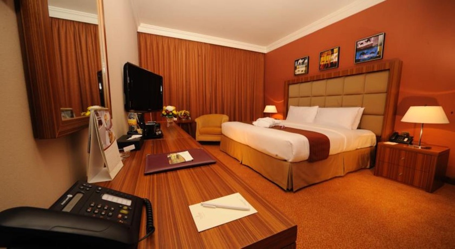 City Seasons Al Hamra Hotel photo 22