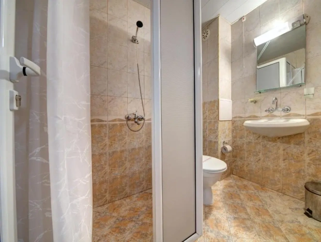 Standard Twin room with balcony