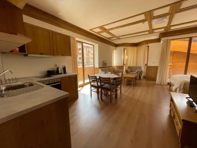 Pirin Golf SPA Studio Compass Property
