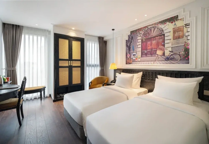 Executive Twin room with city view