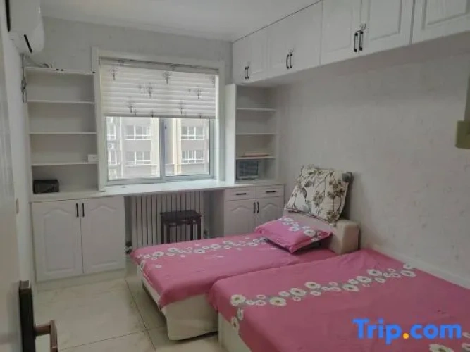 Bed in Dorm (female dorm)