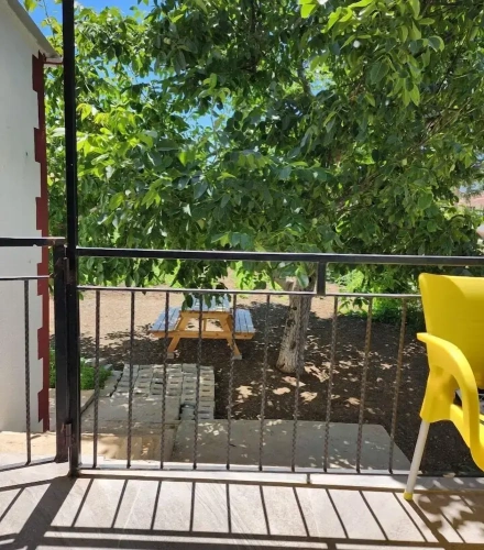 1 Bedroom Standard Quadruple room with balcony and with mountain view