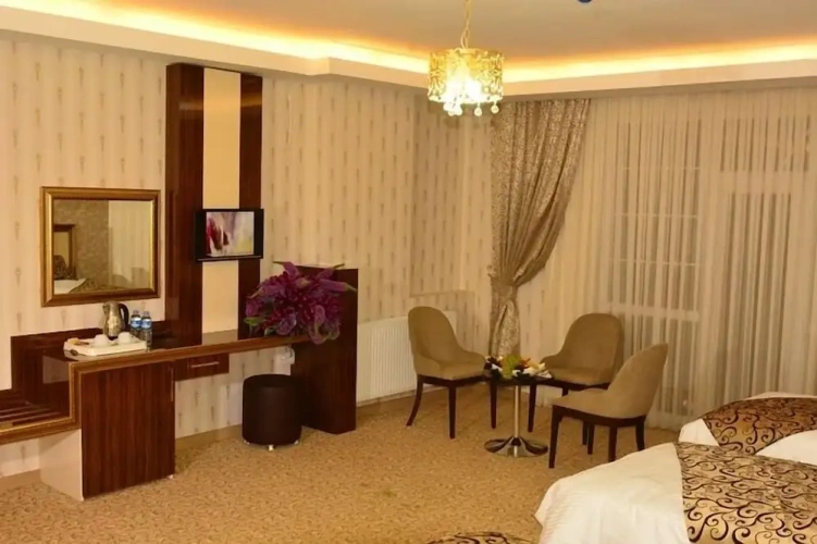 Standard Triple room with balcony