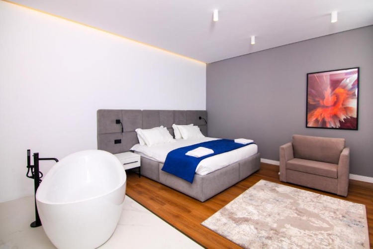 Deluxe Double room