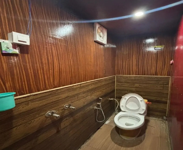 The Gauri Huts And Restaurant