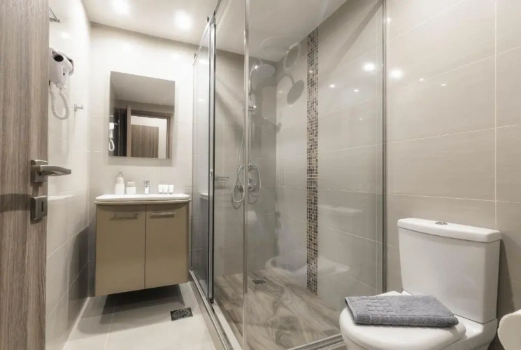 2 Bedrooms Deluxe Apartment