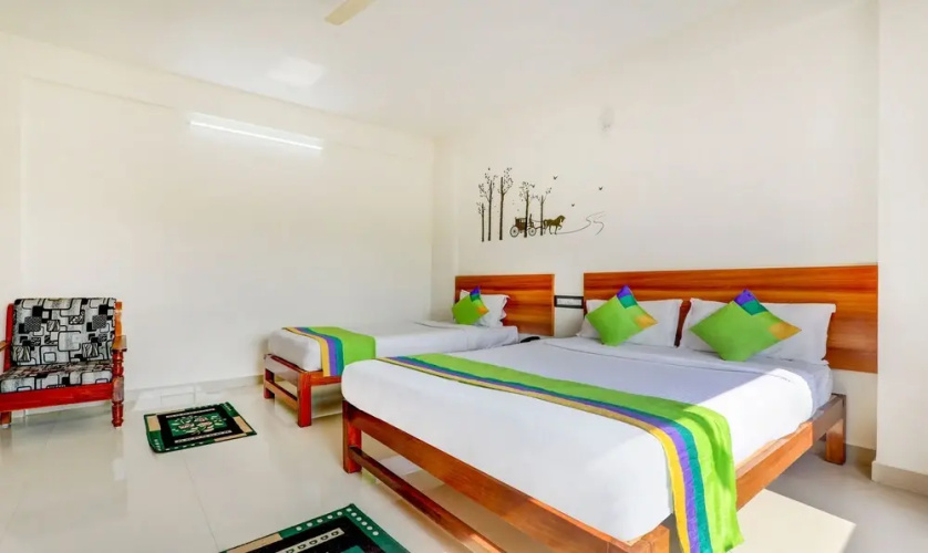 Treebo Atithi Comforts, 1 Km From Nisargadhama Forest