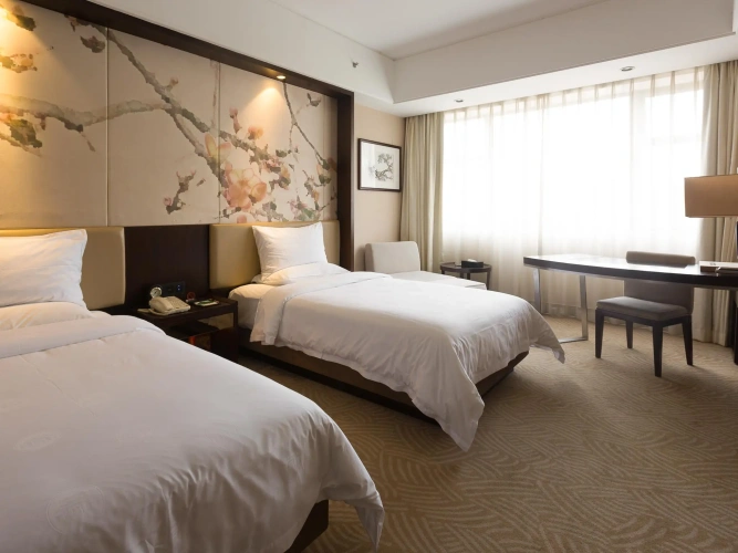 Twin room with garden view