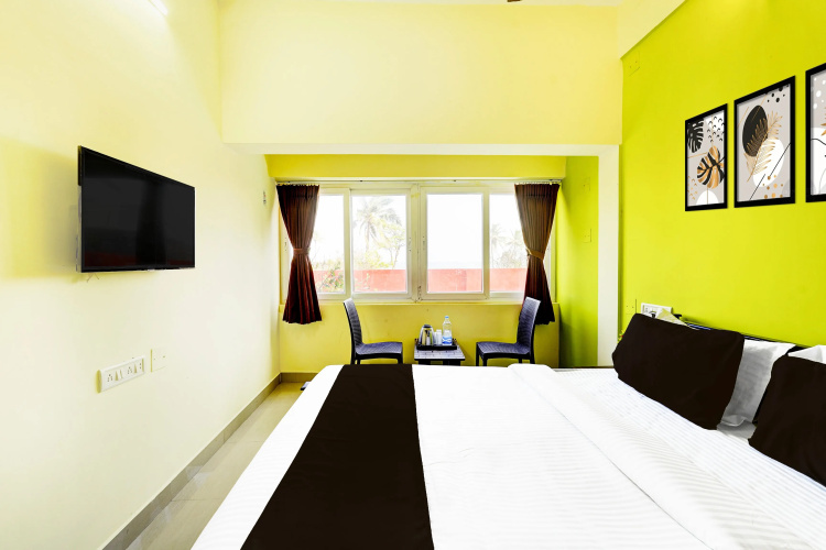 Super Collection O Nibav Beach View