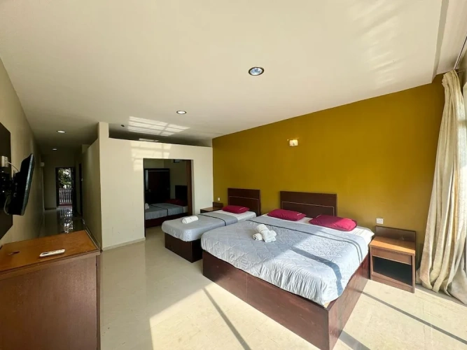 Standard Quadruple room with balcony and with sea view