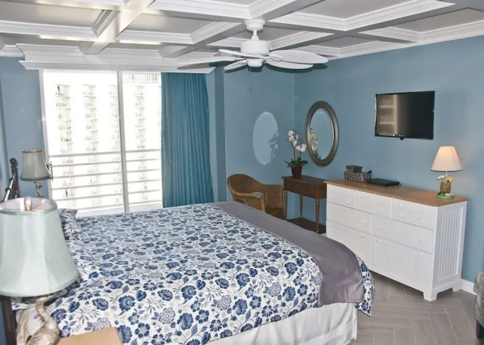 North Hampton 1209 Oceanview by RedAwning