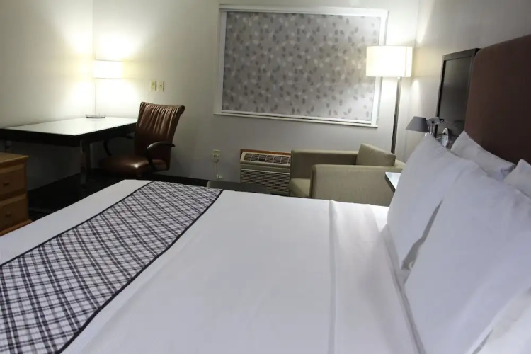 Americas Best Value Inn