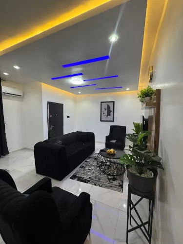 Kozy Apartment & Lounge