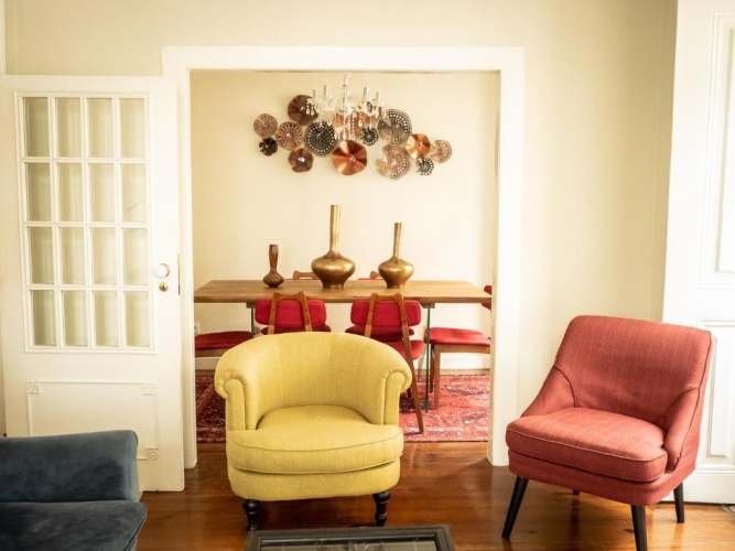 3 Bedrooms Apartment