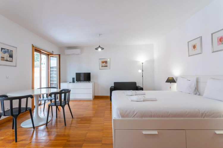FLH Funchal Studio with Balcony