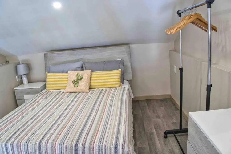 CityViews/Spacious Mezzanine Apartment 6