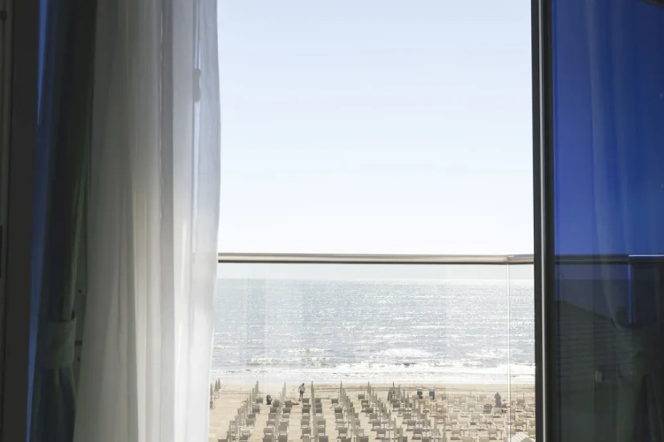 Standard Family room with sea view