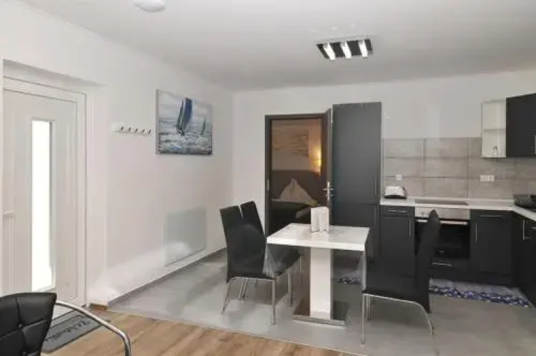 Silver Beach Apartments