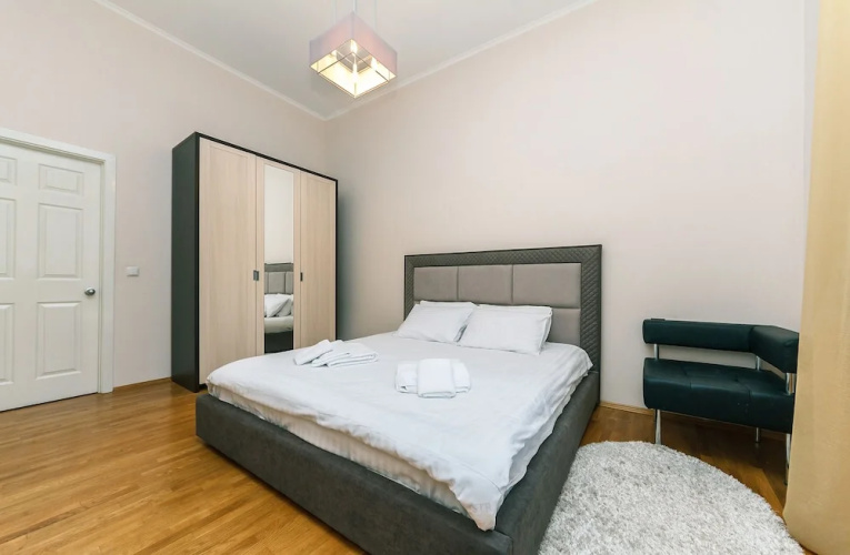 Apartment Khreschatyk 15
