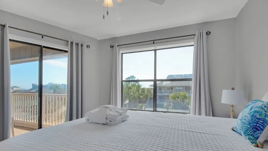 Villa with partial ocean view