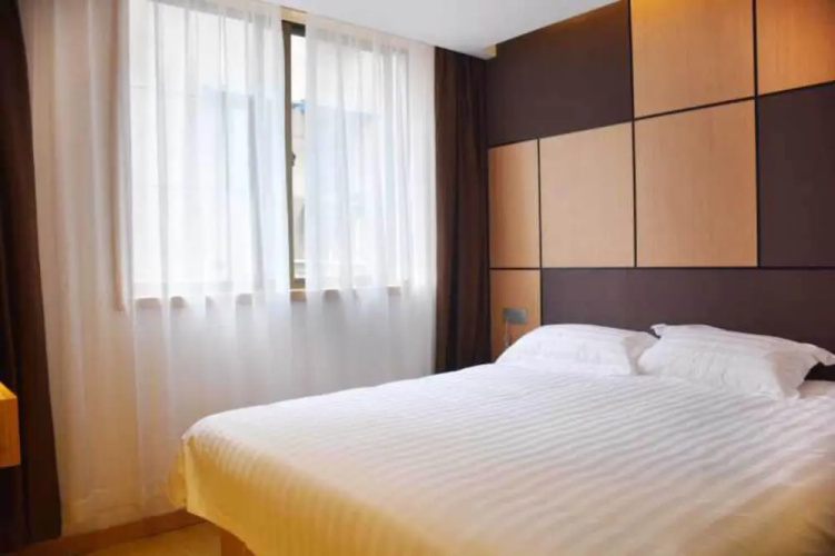 Wan Xin Hui Xuan Hotel
