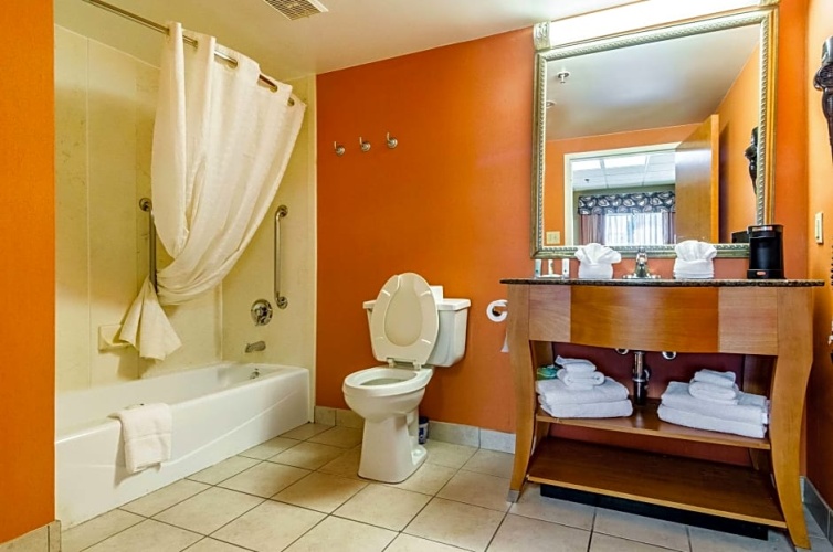 Double Suite