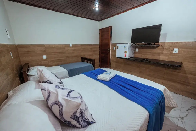 Casa c 4 su tes Piscina Churrasqueira e Garagem