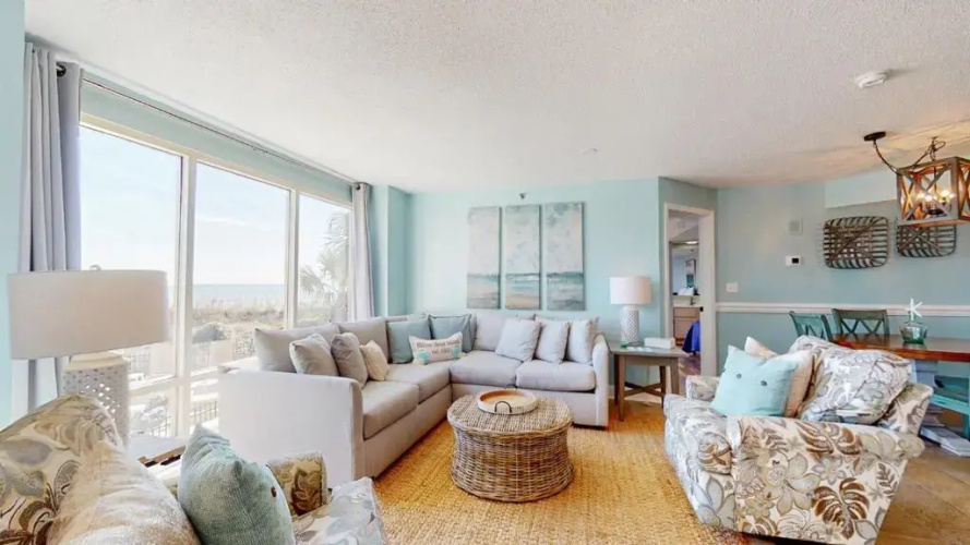 3133 Villamare
