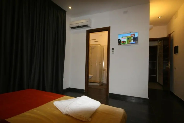 Standard Double room with balcony