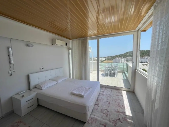 Apartment with balcony