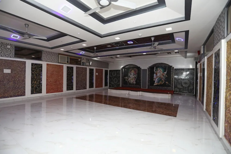 Glorify Stay2 by OYO Rooms