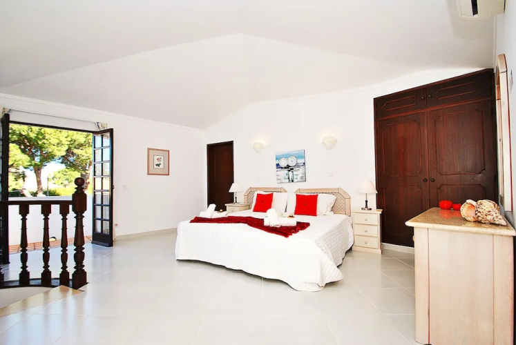 Villa Isa Joe