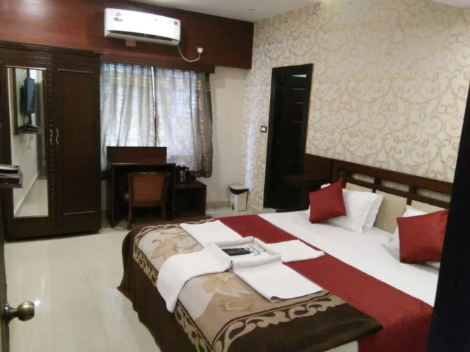 Hotel Sandarshini Inn