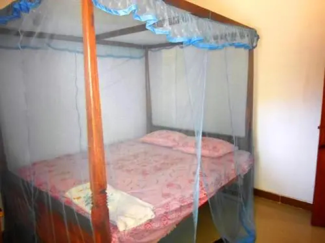 Dhanushka Guest House
