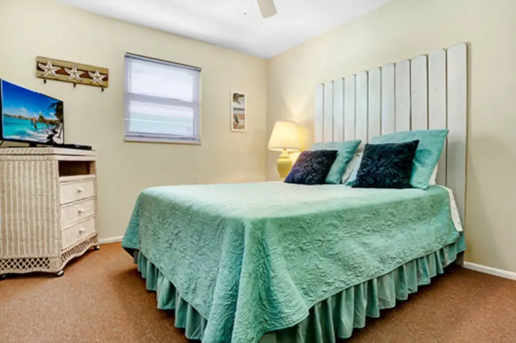 235 Mango - The Cottage