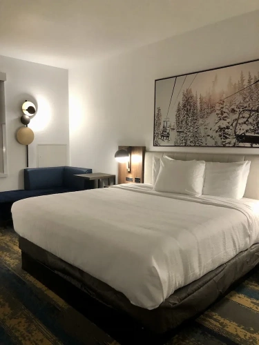 Deluxe Double Suite