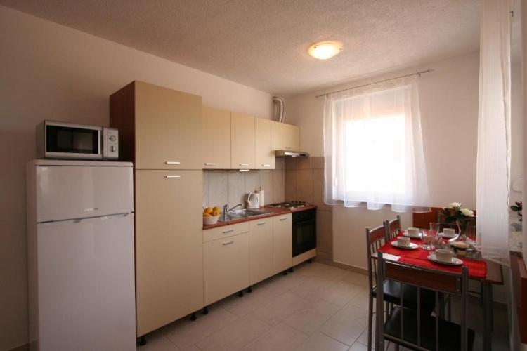 2 Bedrooms Apartment with sea view