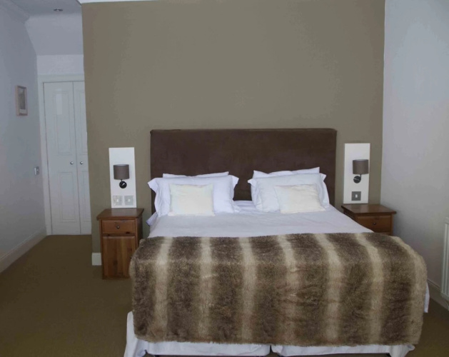 Airlie House B&B