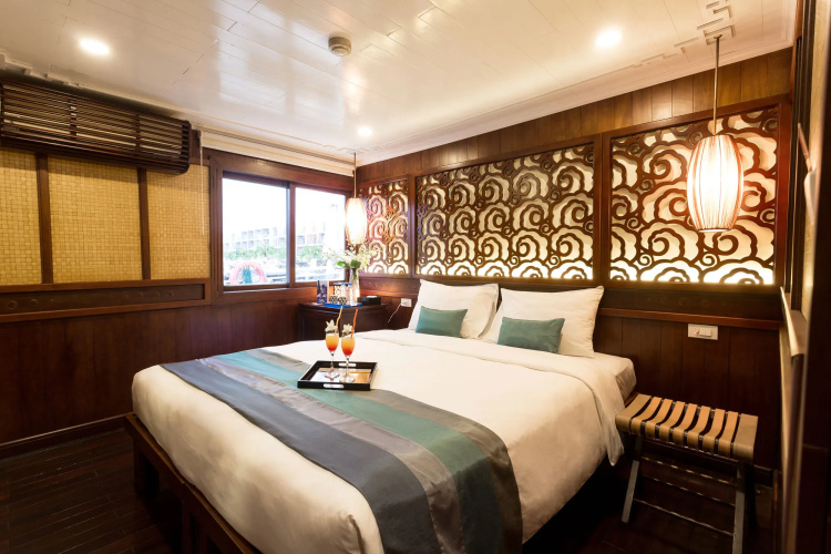 Bhaya Halong Cruises