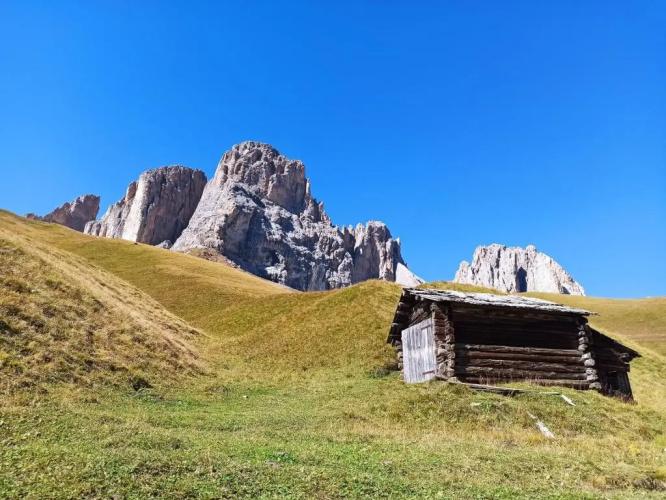 MANSARDA MARMOLADA sui campi da sci