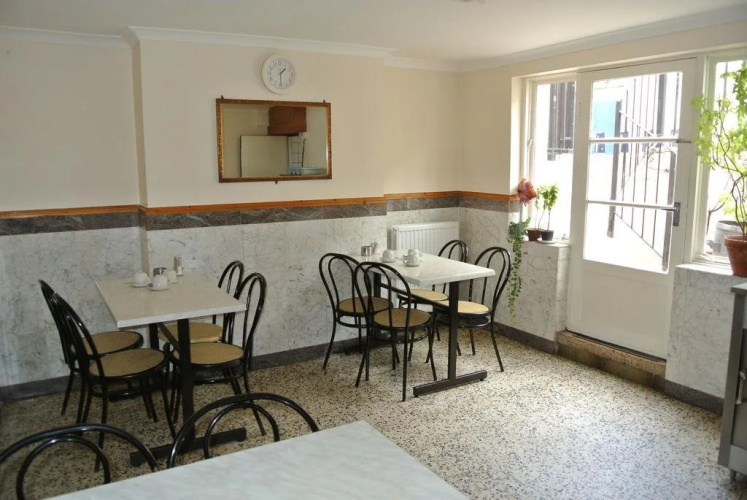 Belgrove Hotel